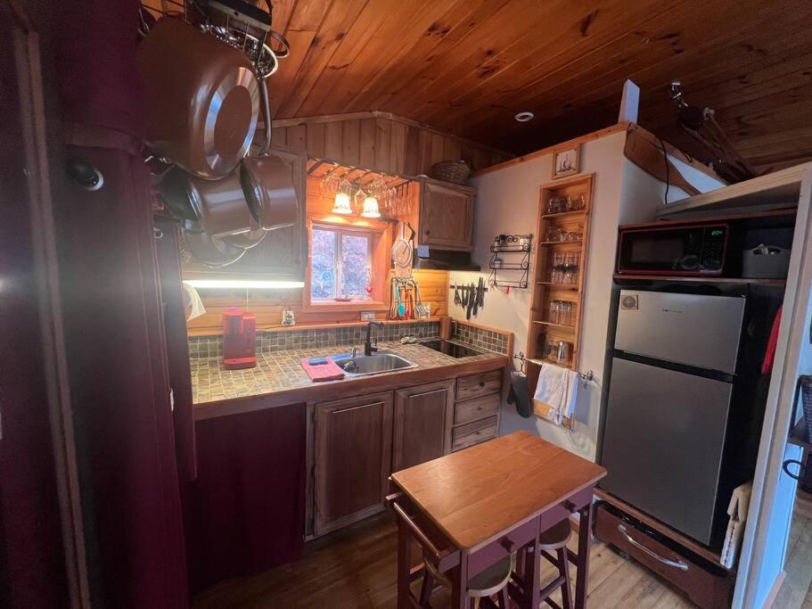 Private Mtn Shack W/ Fast Wifi, Bbq & View