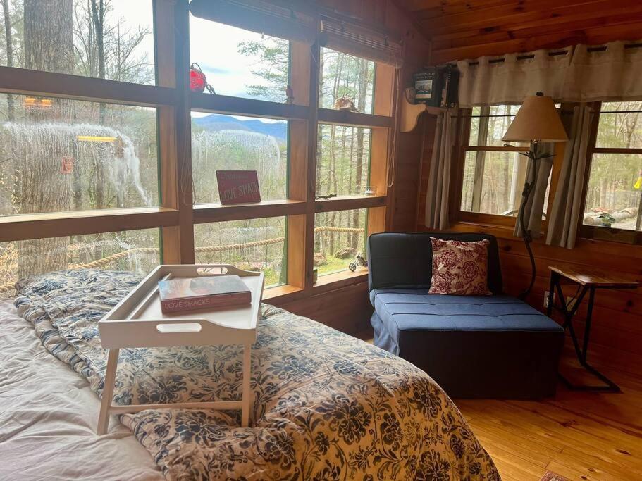 Private Mtn Shack W/ Fast Wifi, Bbq & View