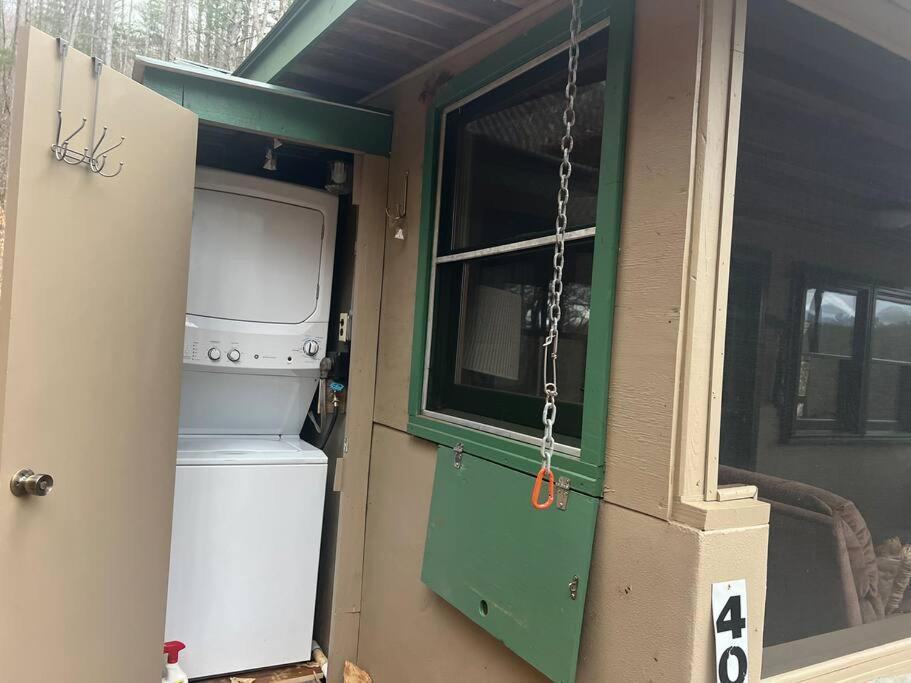 Private Mtn Shack W/ Fast Wifi, Bbq & View Hébergement de vacances Franklin